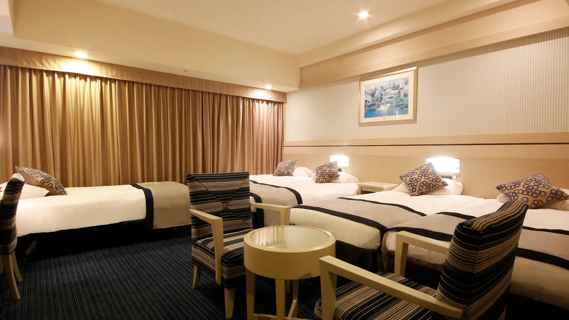 Hotel Keihan Universal Tower Oszaka Japán