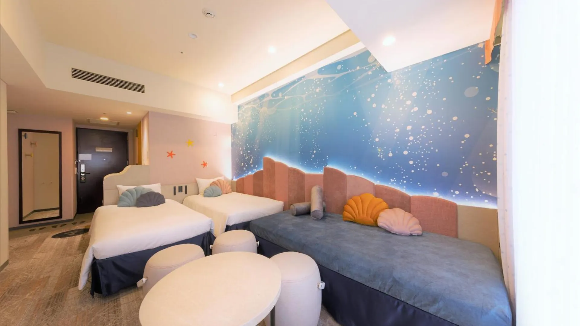 Hotel Keihan Universal Tower Osaka 4*,  Giappone